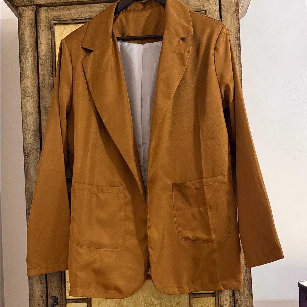 Stylish Tan Blazer